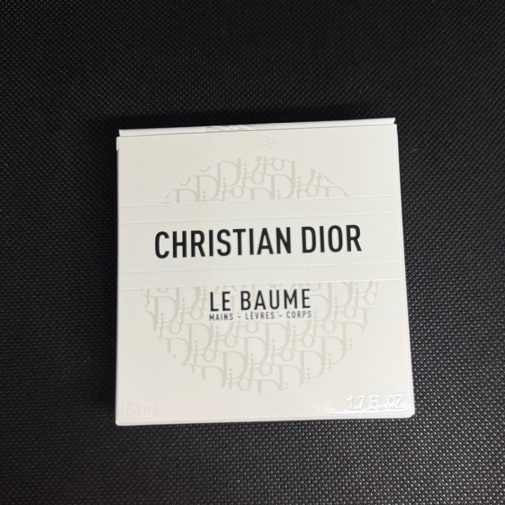DIOR Le Baume Revitalizing Multi-Use Balm - Picture 7 of 10
